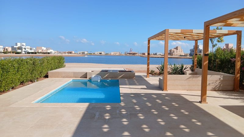 Ancient Hill Villa Private Pool — lagoon pool